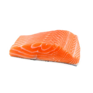 Salmón fresco porcionado